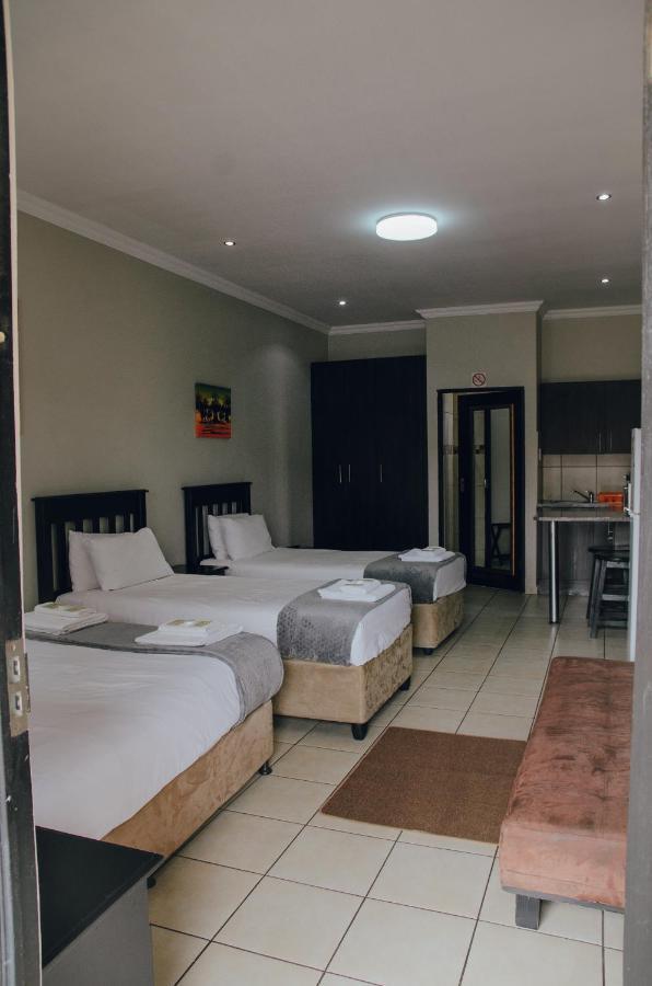 Towers Lodge Boksburg Luaran gambar