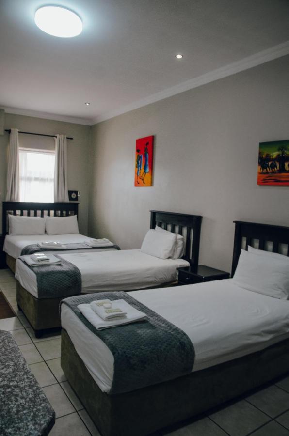 Towers Lodge Boksburg Luaran gambar